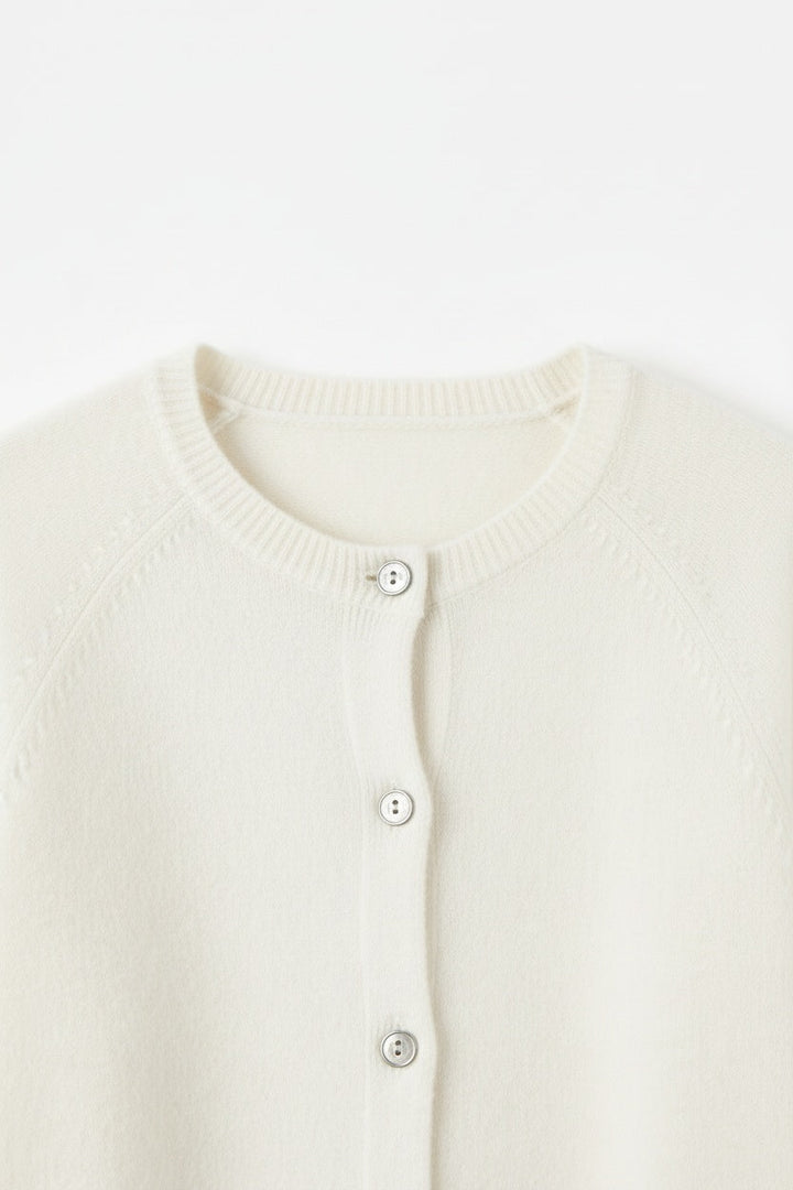 Cardigan con Bottoni e Scollo Rotondo in Lana Merino | Ideale per Uso Quotidiano in Mezza Stagione